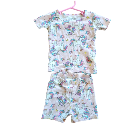 Bundles Baby Place Unicorn Pajama Set, Size: 18-24 Months - Picture 3 of 10